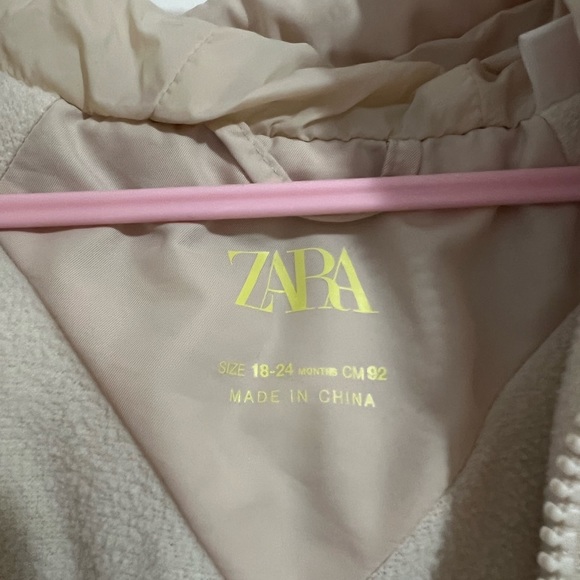 ZARA beige puffer coat - Picture 4 of 4